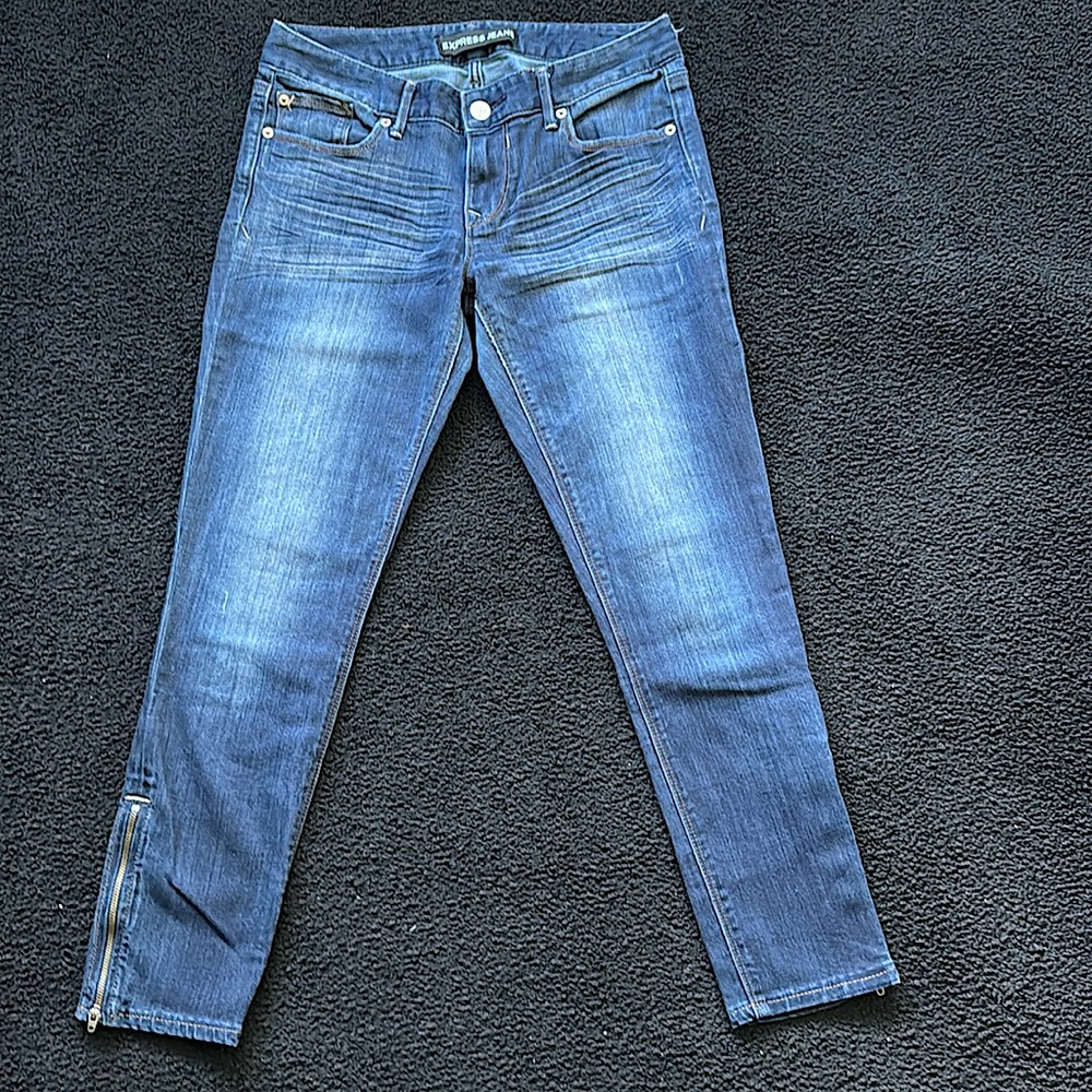 Express Jeans